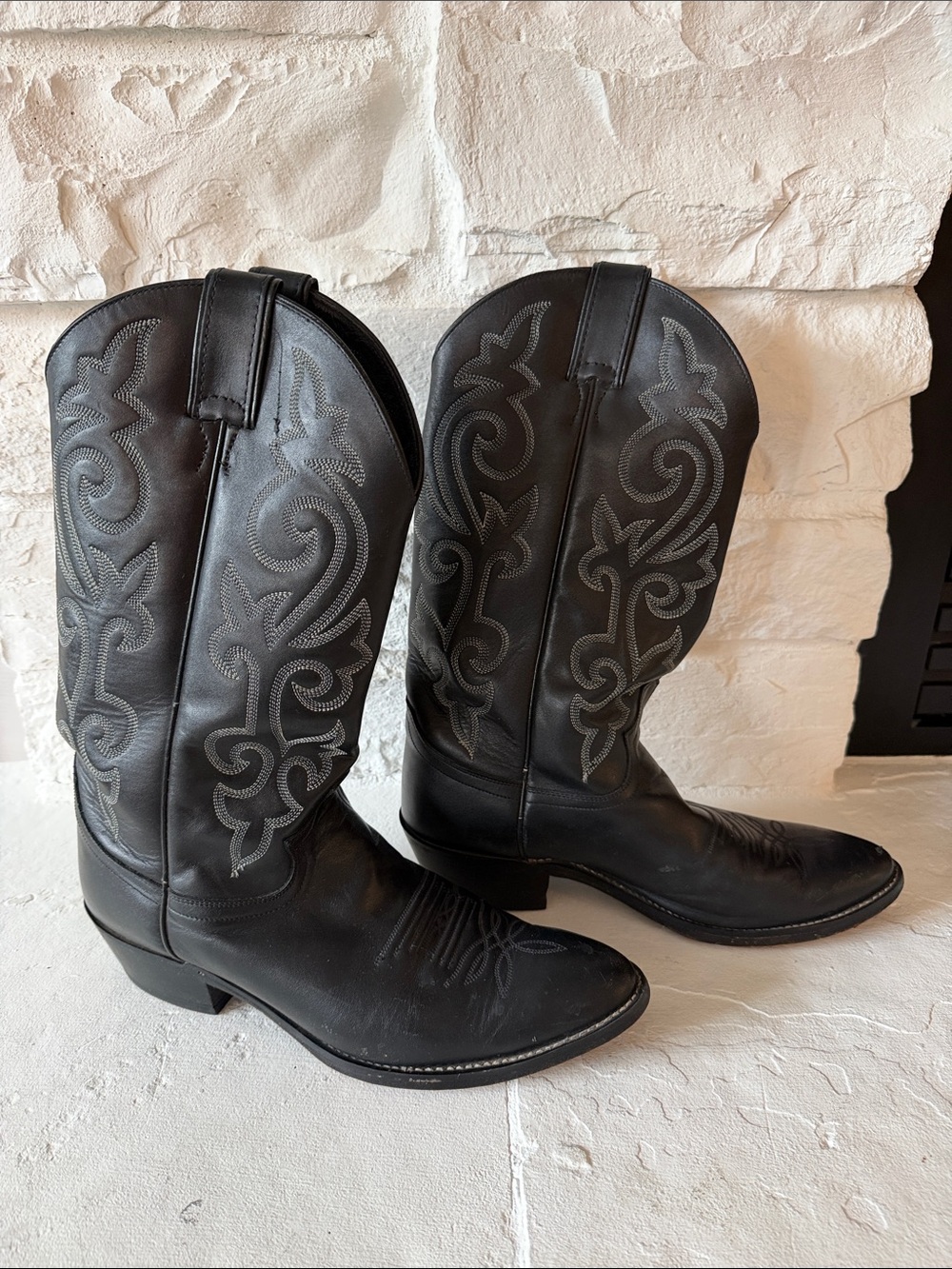Justin Boots Black Men's Western Cowboy Boots with Scroll Stitching